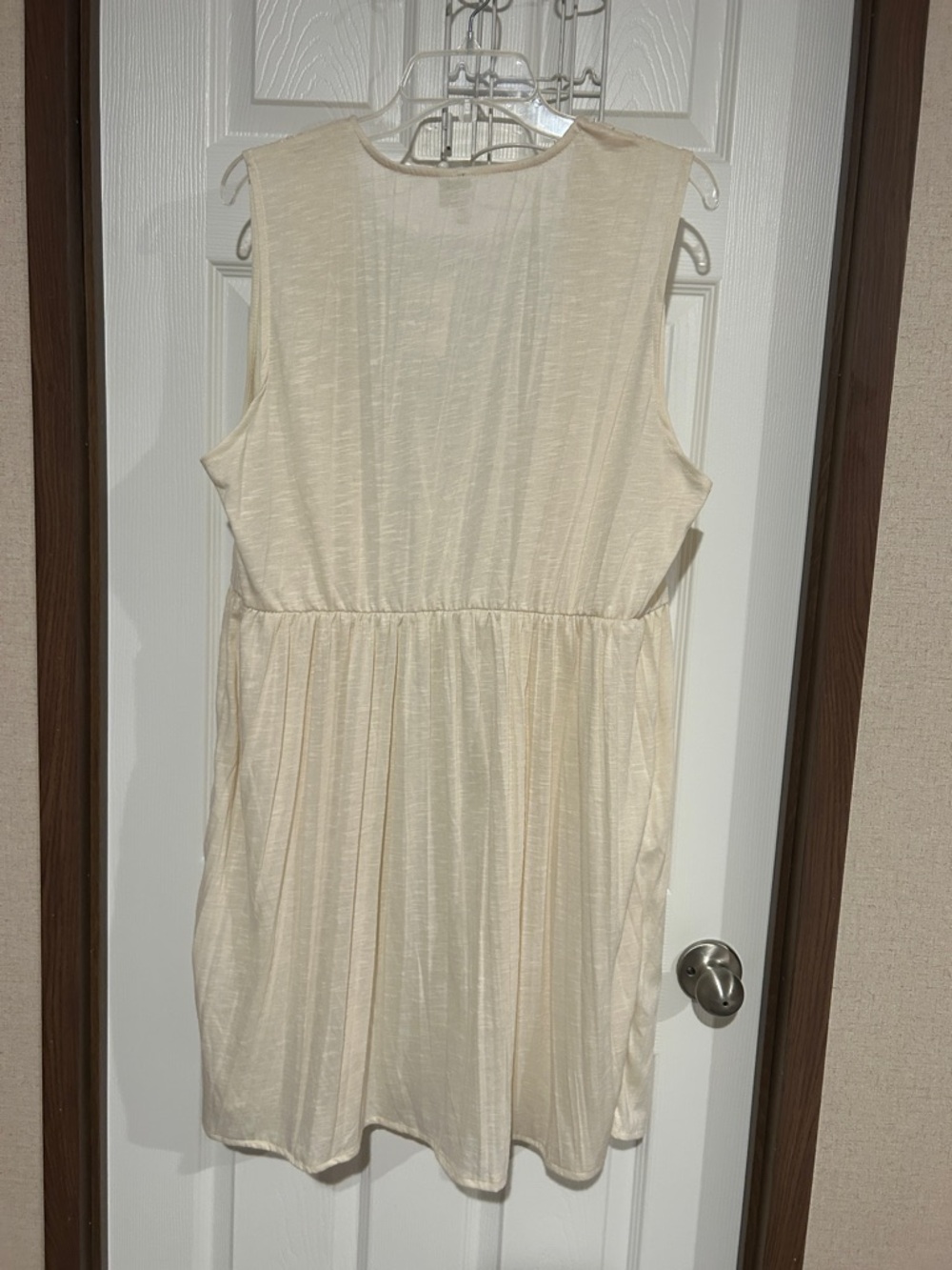 Cato Cream Lace-Trim Sleeveless Vest - Picture 3 of 3